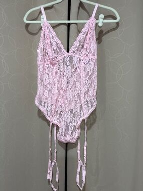 Adore Me 🩷Pink🩷 Clarisse Unlined Body Suit
